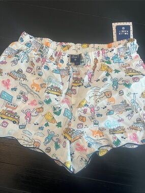 Roller Rabbit White Shorts with Multicolor Print